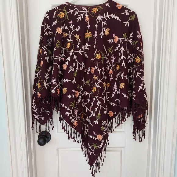 Sacred Threads 100% Wool Embroidered Poncho with Fringe Floral NWT - Picture 2 of 6
